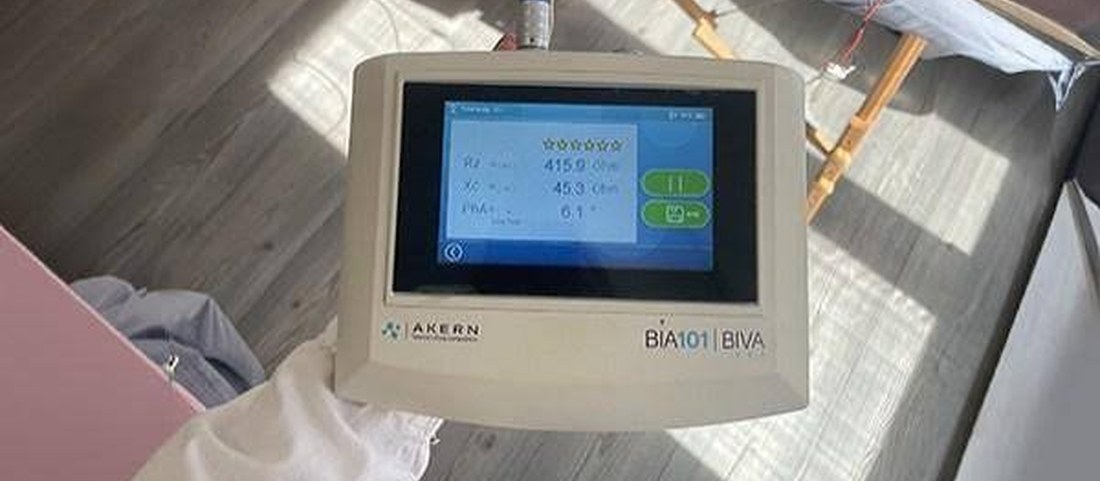 Dispositivo professionale Akern BIA101 BIVA, schermata con impedenza, reattanza e angolo di fase